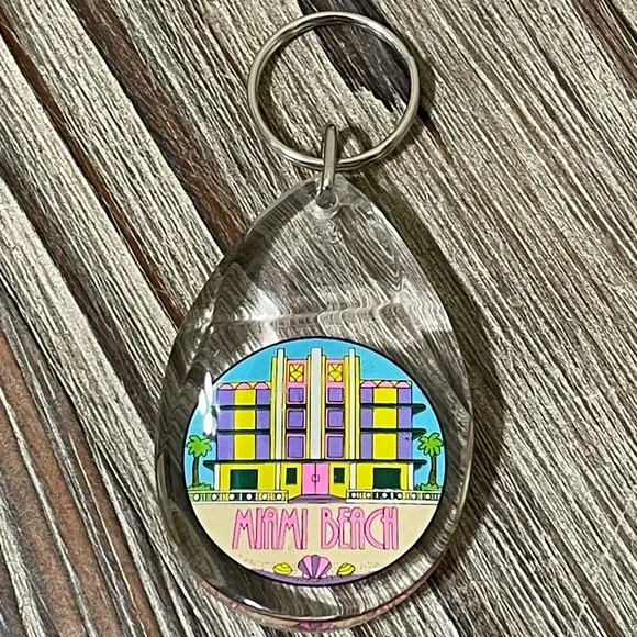 Miami Beach Art Deco Tear Drop Keychain Clear Colorful South Beach Hotel SOBE