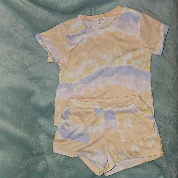 Jessica Simpson Peach and Lavender Top