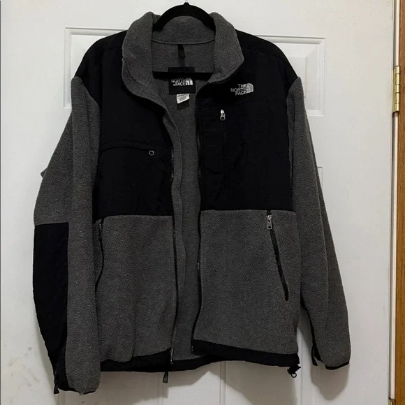 The North Face Men's Two-Tone Performance Jacket