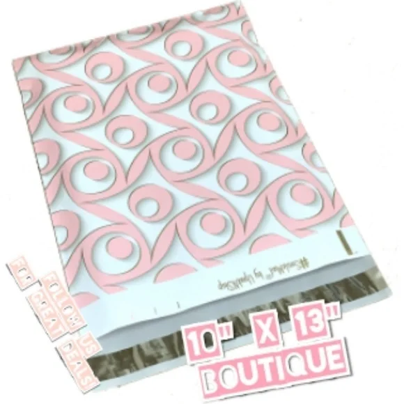 100 Boutique 10