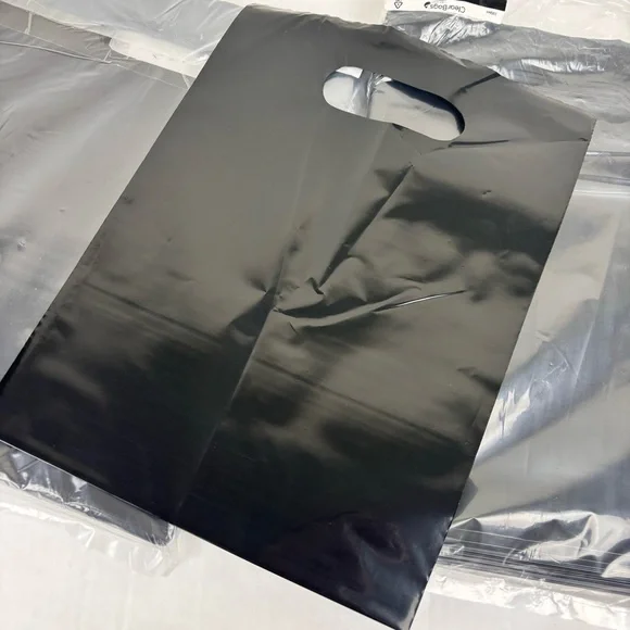 2-packs of 9” X 12” BLACK retail merchandise handle bags -NIP-200 pieces