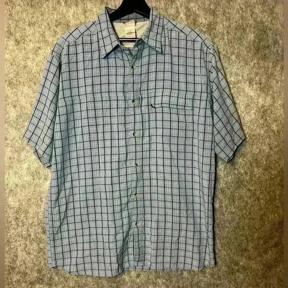 The North Face Plaid Short Sleeve Button Down - Large