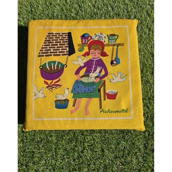Vintage Super Rare German Pillow/Cushion Cinderella Snow White 7 Dwarfs