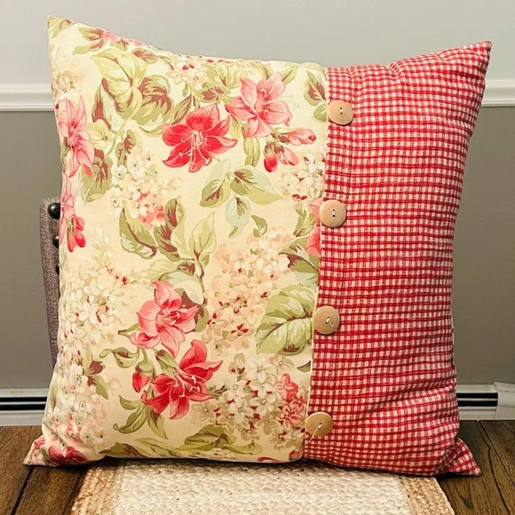 18” Square Floral Button Country Cottage Style Throw Pilllow