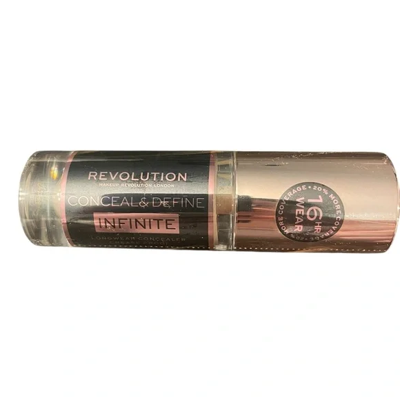 Revolution Makeup London Conceal & Define INFINITE C3.5 0.16‎ fl oz Liquid 16 HR