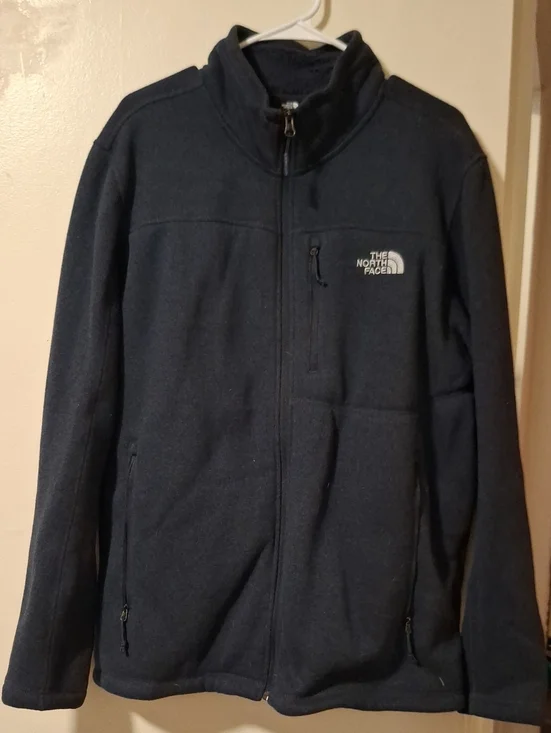 The North Face Men’s Navy Full-Zip Fleece Jacket