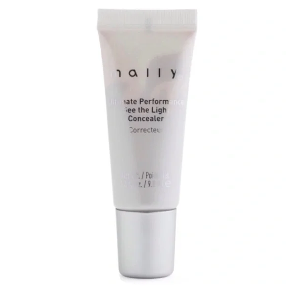 Mally Beauty Ultimate Performance See the Light Concealer, (Medium) (NWT)