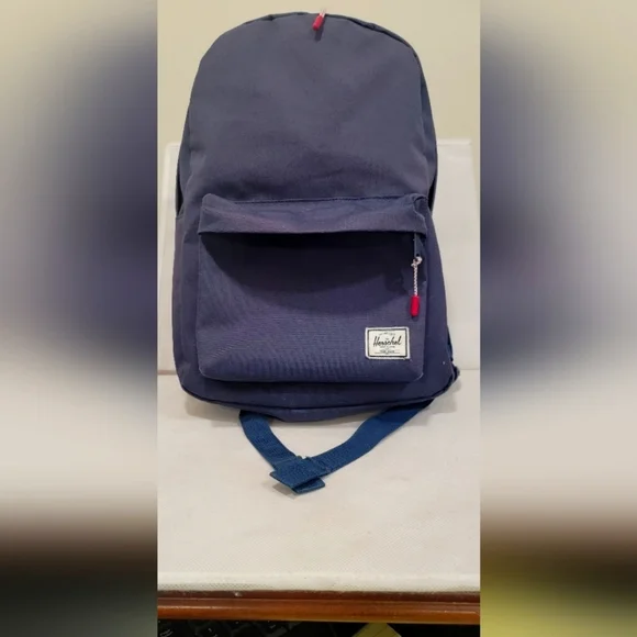 HERSCHEL NAVY BACKPACK