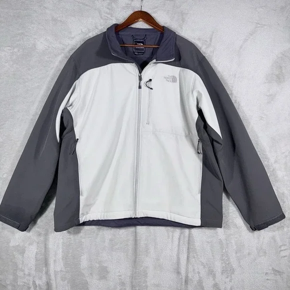 The North Face Men's Black & White Softshell Jacket Size XXL Hiking Outdoors