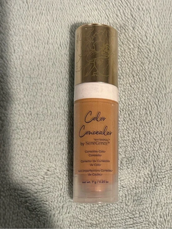 Senegence Concealer Medium
