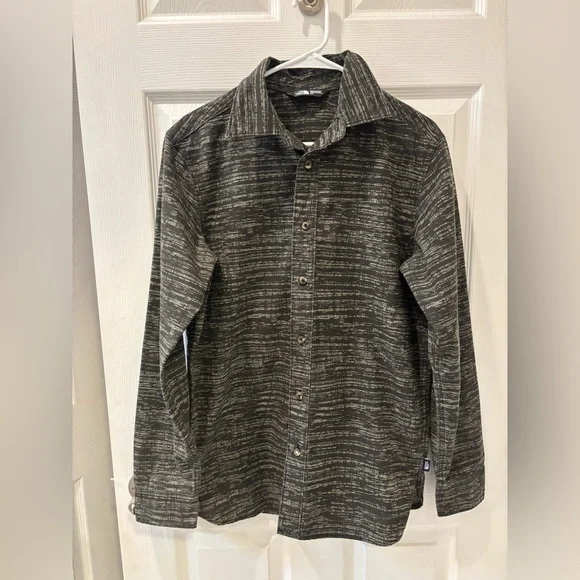 The North Face Black and Gray Patterned‎ Button Down Shirt