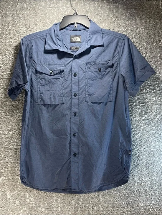 The North Face Button Down Shirt M Gray Short Sleeve Nylon Performance Outdoor