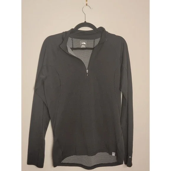 The North Face Men's Medium Black Quarter Zip Fleece Pullover Lightweight Jacket