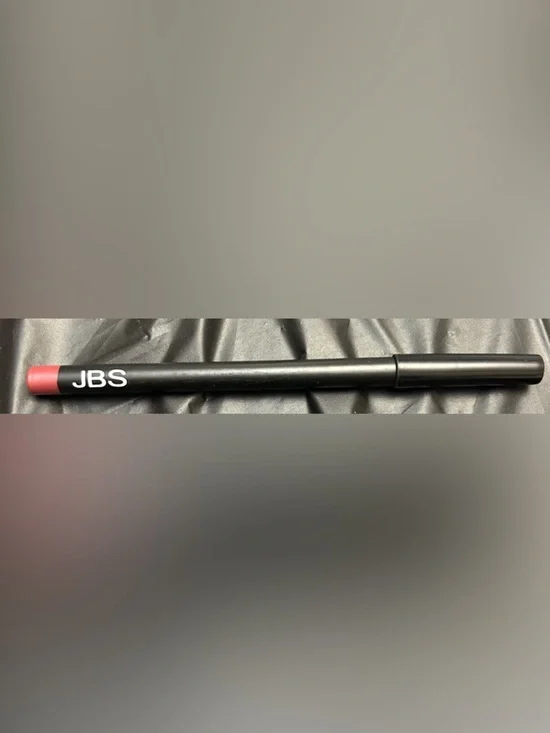 J.B.S. Eyeliner Pencil in Rose Pink and Black
