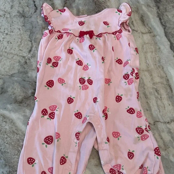 Onesie outfit with cherries