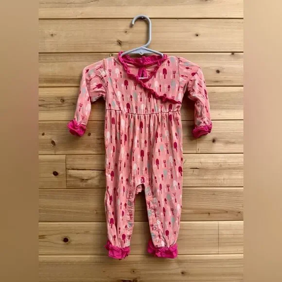 Kickee Pants Sise 0-3 Months Bamboo Long Sleeve Ruffle Hem Garden Romper Sleeper