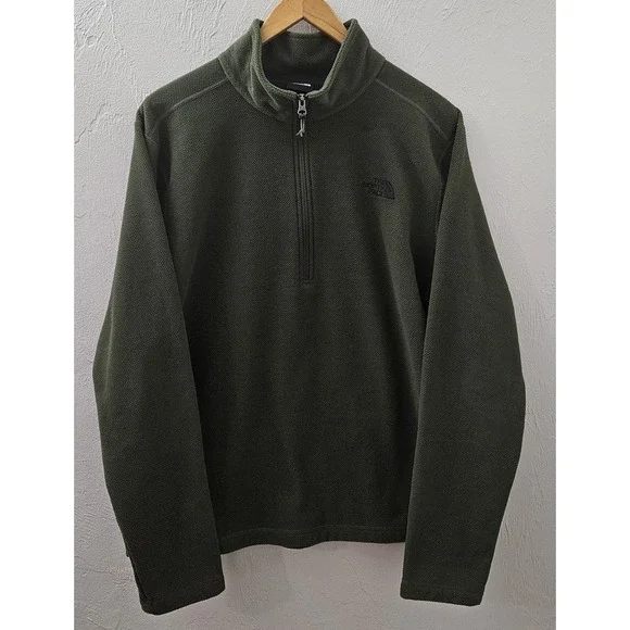 The North Face Men's Dark Green 1/2 Zip Long Sleeve Pullover‎ Men's Size XL