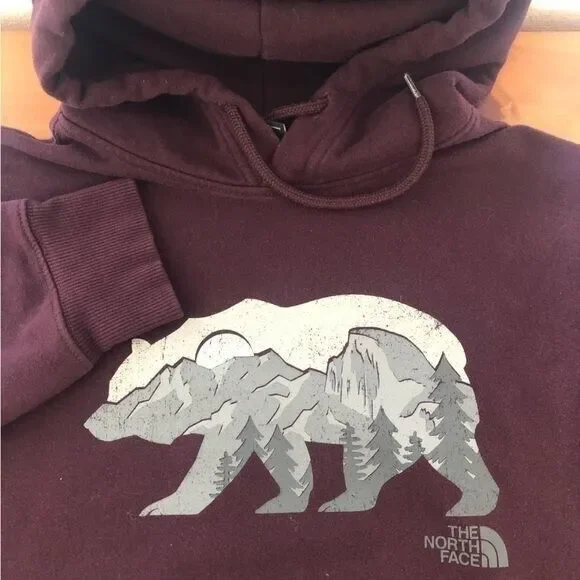 The North Face Men's‎ Maroon Small Fleece Lined Distressed Bear Hoodie Pullover