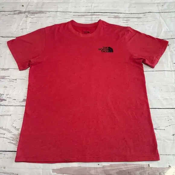 The North Face Men's Red Short Sleeve Graphic‎ Logo T-Shirt