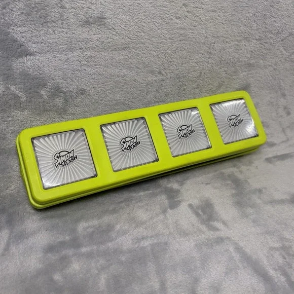 Hasbro‎ Simon Flash Electronic Game Complete Set 4 Cubes Tray 2011 Tested Works