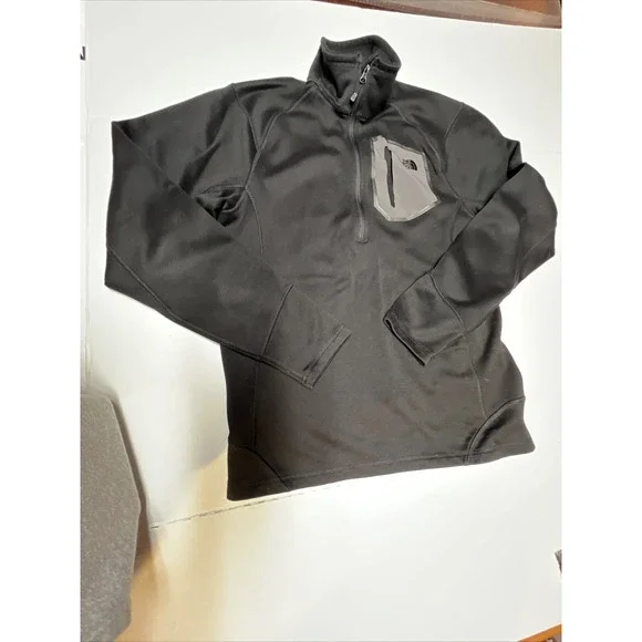 The North Face 1/2 Zip Pullover Open Chest‎ Pocket Men's Medium Black Rn61661