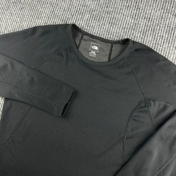 The North Face Mens FlashDry Long Sleeve Base Layer Top Black Size Medium 2381