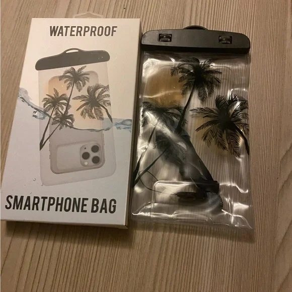 Urban Outfitters Smartphone Waterproof Bag Touch Sensitive