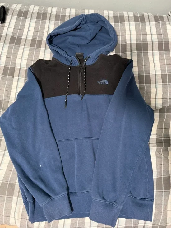 The North Face Blue & Black Mens Quarter Zip