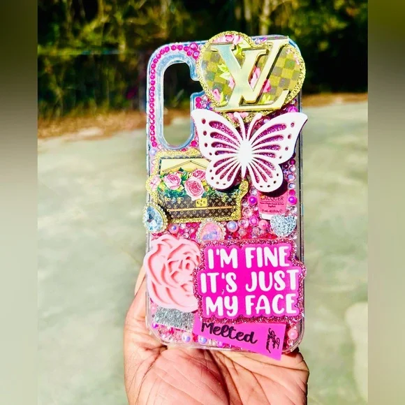 Galaxy S23FE/23+🩷Bling Case