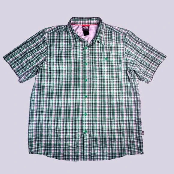 The North Face Mens Green Plaid Short Sleeve Button Up Shirt Large S12PX03