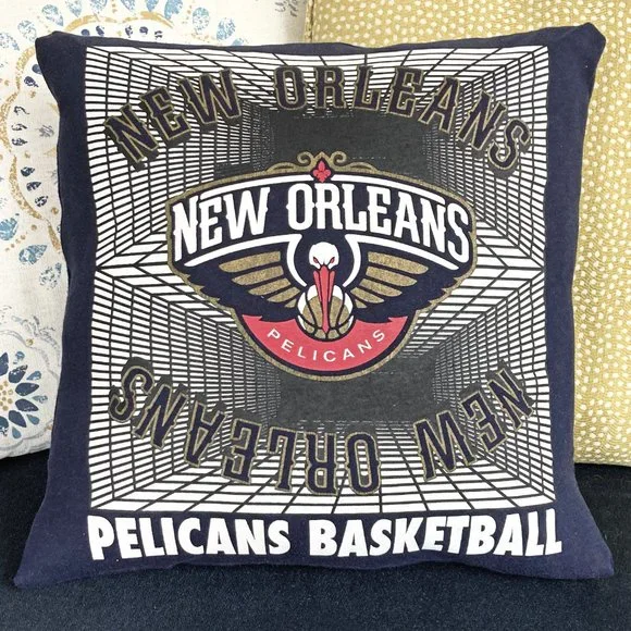 New Orleans Pelicans NBA 16X16 retro sports T-shirt THROW PILLOW COVER