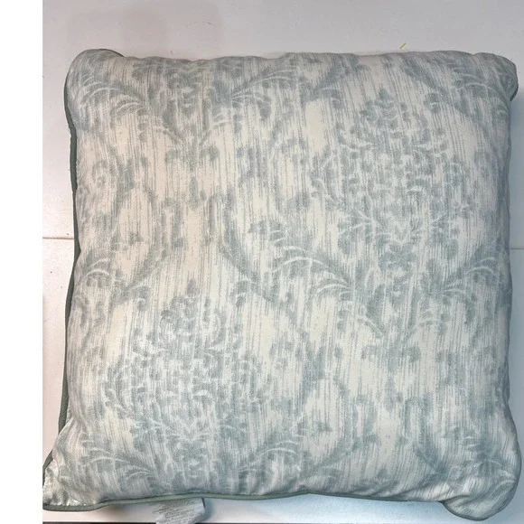 Vintage Square Decorative Throw Pillow Damask Pattern‎ Green White Accent Pillow