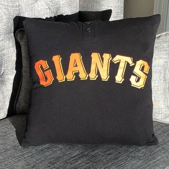 San Francisco Giants MLB Baseball Handmade T shirt 16 x 16 Throw pillow cover