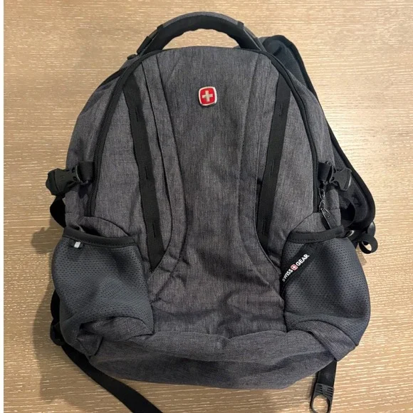 SWISSGEAR 3760 ScanSmart Laptop Backpack Gray Travel School Bookbag EUC