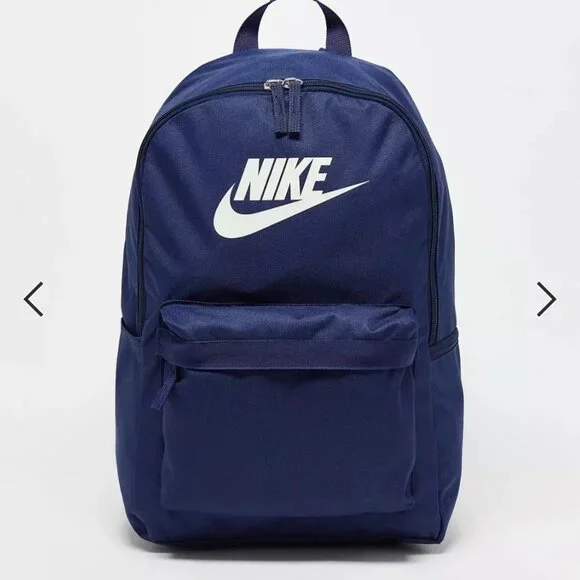 NWT Nike Heritage Padded Backpack holds 15