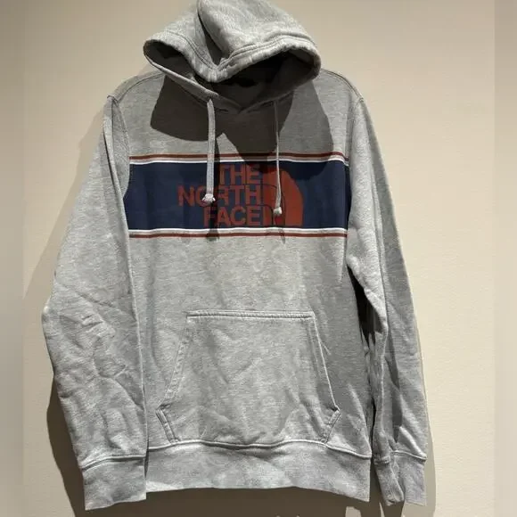 The North Face logo front hooded sweatshirt size medium