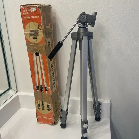 Sears Roebuck 8464‎ Tripod Aluminium Heavy-Duty Channel Leg Solid Extends 57
