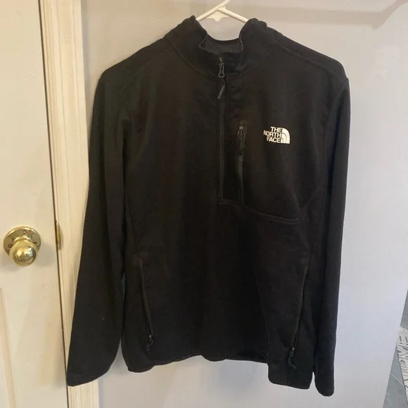 The North Face Skyline 1/2-Zip Fleece Black Half Zip Size Medium
