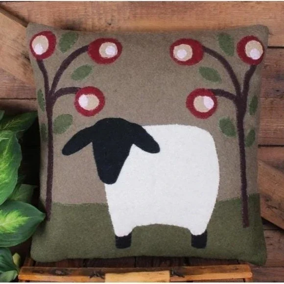 Primitive Sheep in the Grove Pillow Wool‎ Felt 14