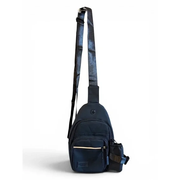 Duchamp London Black Sling Crossbody Unisex Bottle Holder Padded Travel Bag