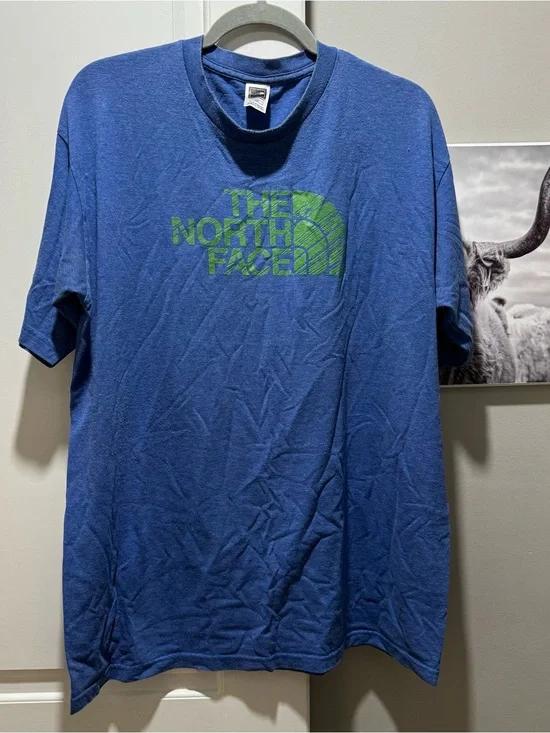 Men’s north face t shirt