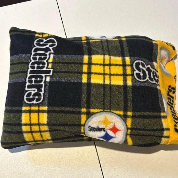 Handmade Fleece Steelers Mini Pillow Cover (comes with new wee pillow)