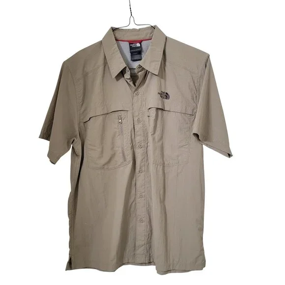 The North Face Size M Khaki/Tan Button Down Hiking Shirt, Short Sleeve