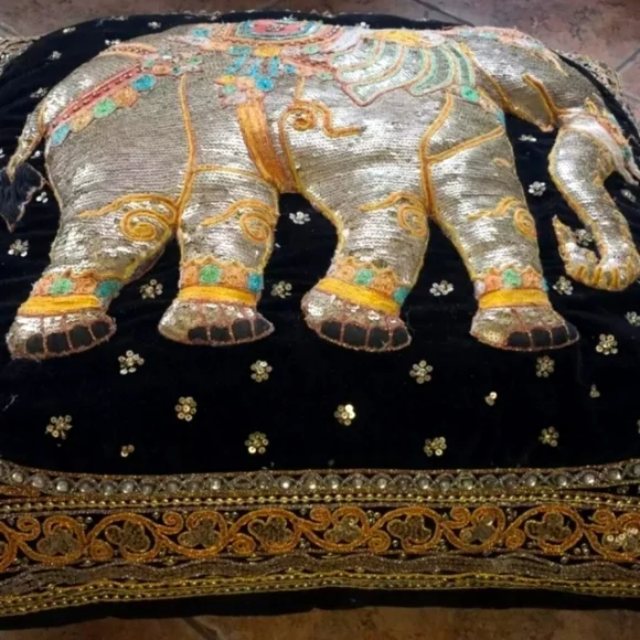 Burmese Art Kalaga Elephant Pillow 30