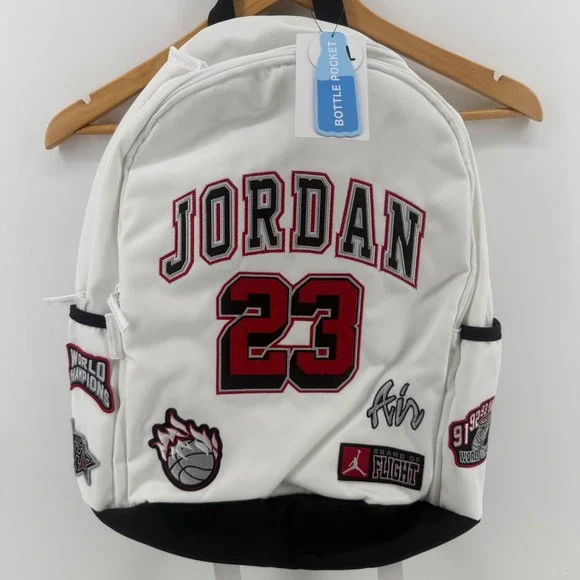 Jordan Varsity Patch Backpack White Gym Red 15 Inch Laptop Bag 9A0846-WR2 NEW‎