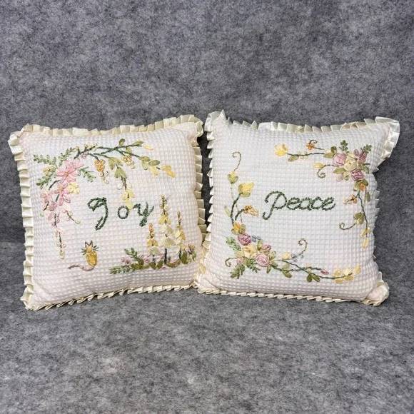 Vtg Joy + Peace Pillows Waffle Knit Floral‎ Embroidery 9x9 Satin Trim Stitching