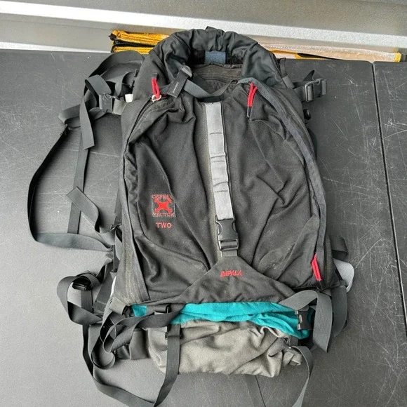 Osprey Vector Two Impala Backpack Vintage Mens Medium Black Teal Hiking Pack