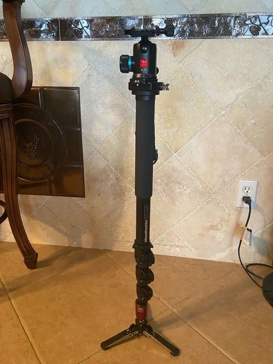 Manfrotto 562B-1 video camera monopod & oben BE-126 ball head Camera Tripod