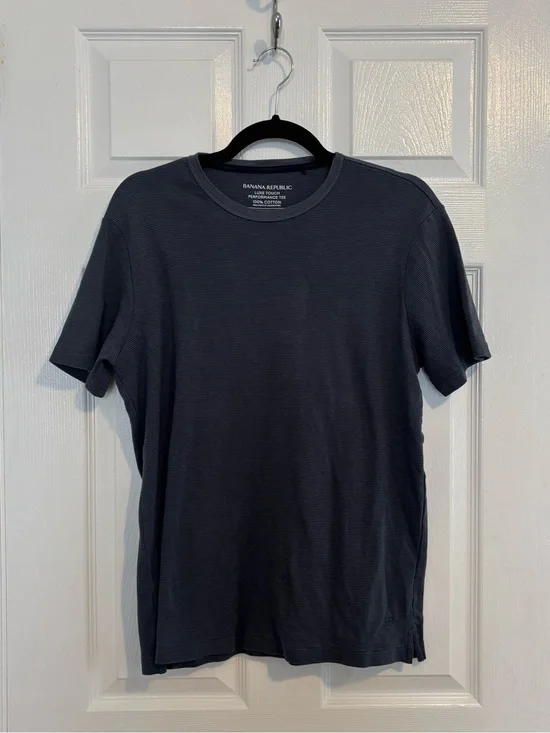 Banana Republic Men's Luxe Touch Performance Tee