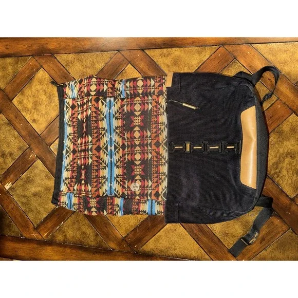 Focused Space Unisex The Supply Backpack‎ Aztec